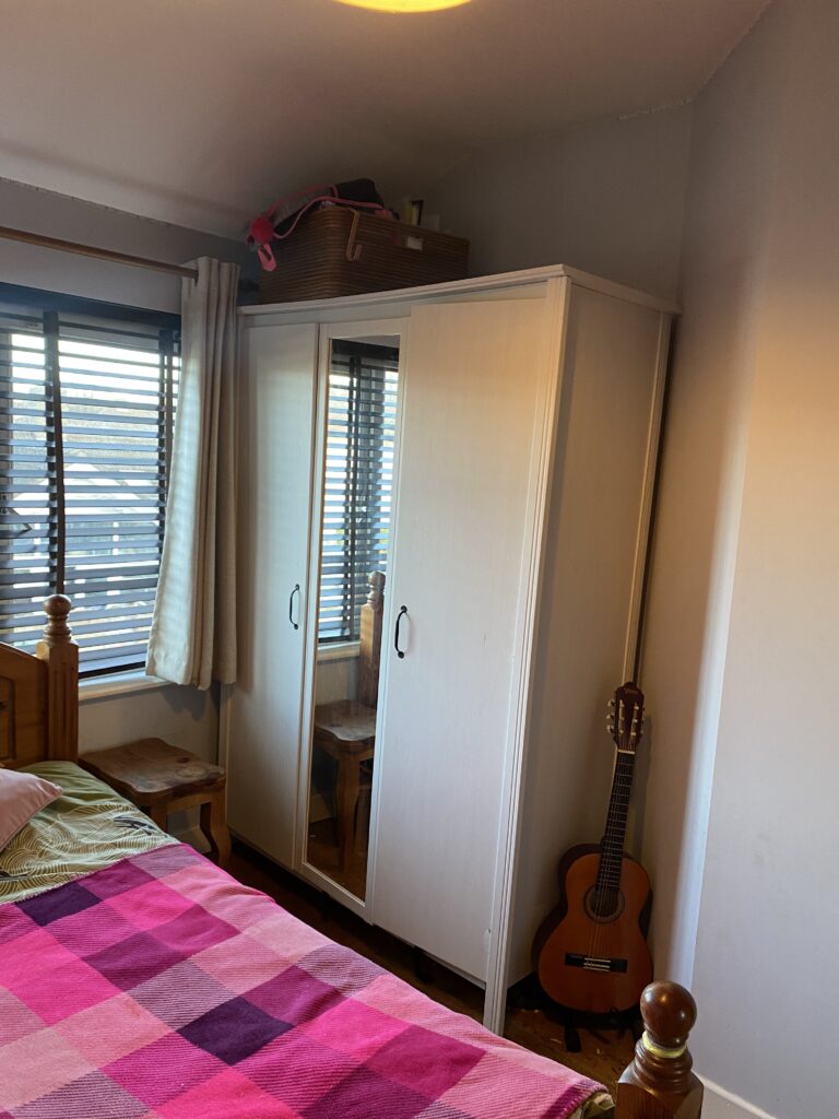 562298c5-3560-432b-9eef-2c4b063f3c7d-photographs-IMG_0946