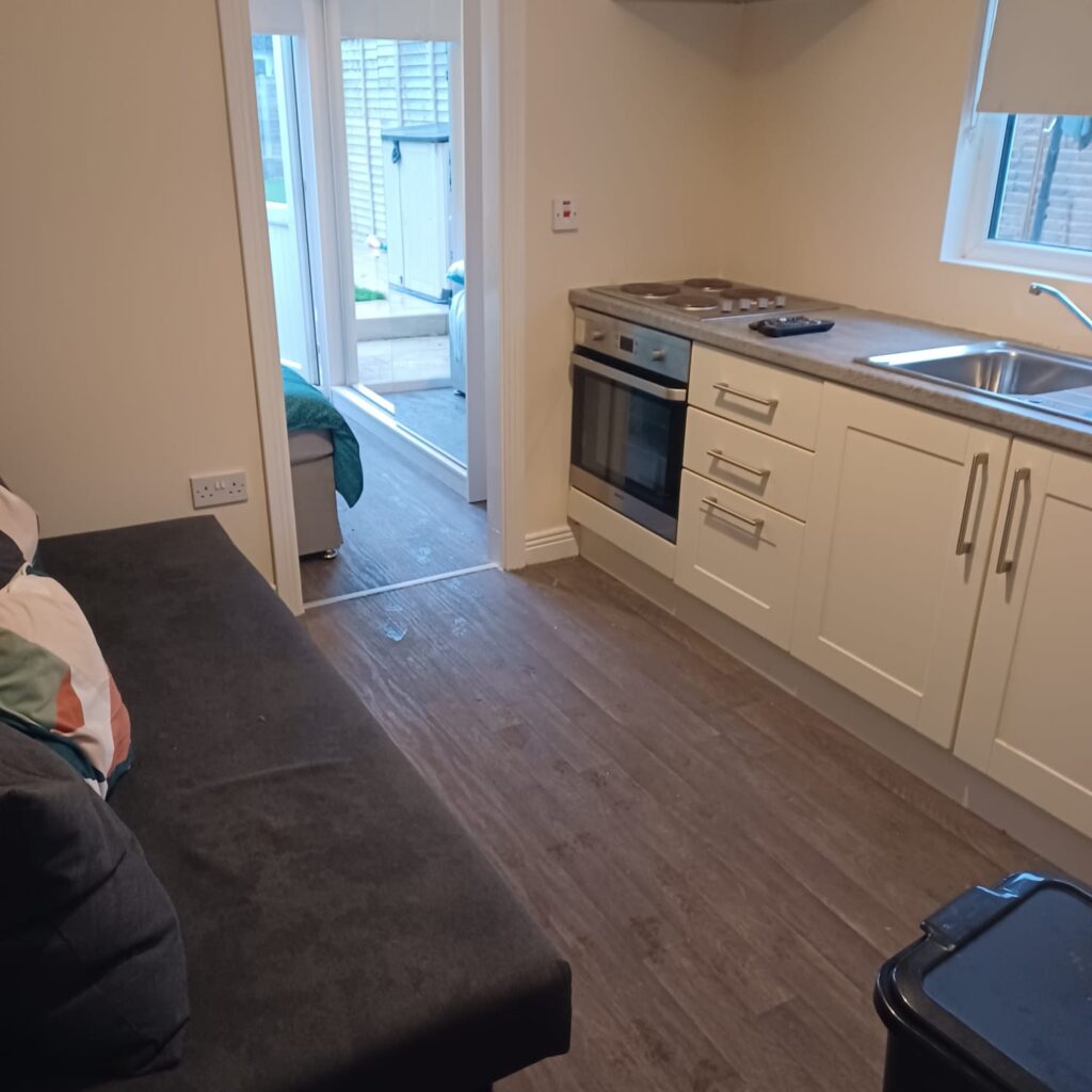 WhatsApp Image 2024-06-18 at 13.09.50 (2)