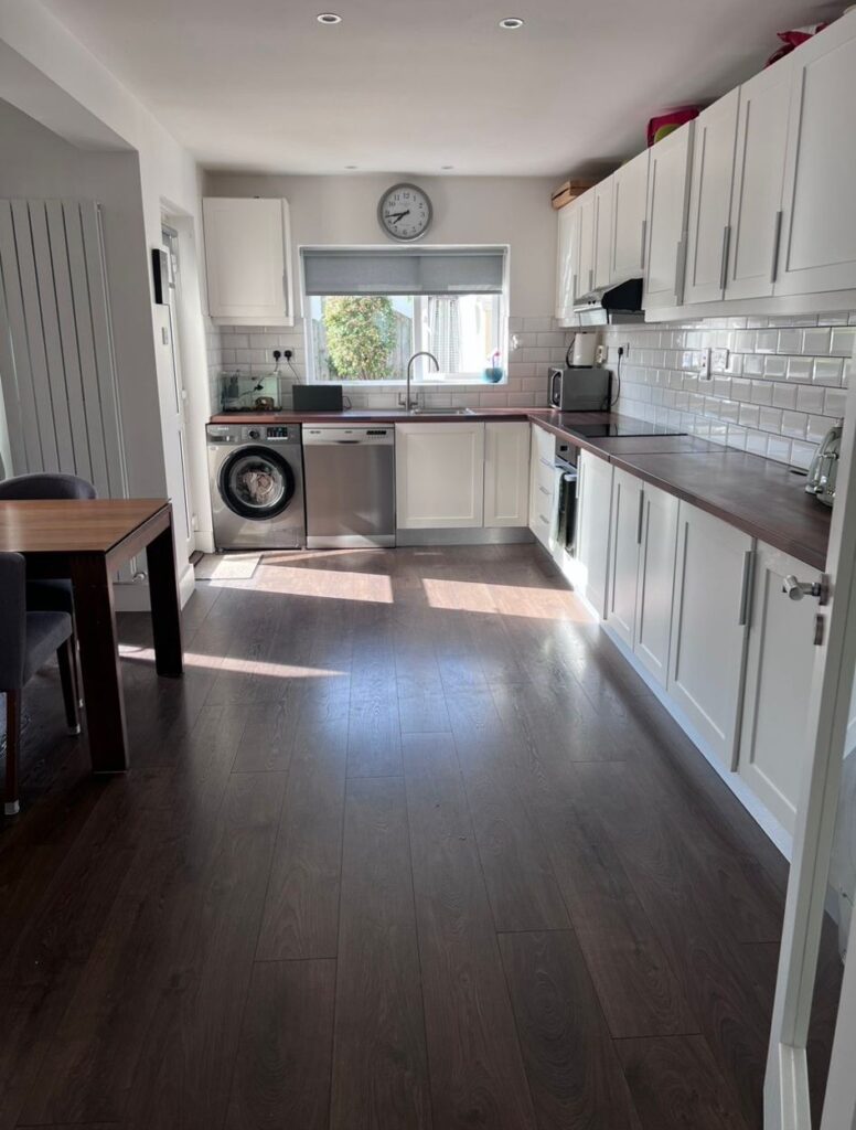 WhatsApp Image 2024-10-20 at 15.10.05 (2)