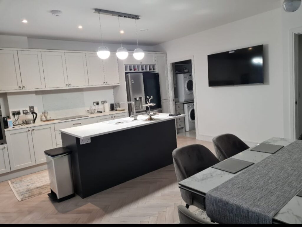 WhatsApp Image 2025-04-13 at 12.10.48 (1)