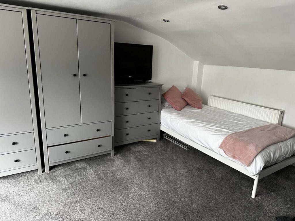 photo_5785257013285078729_y (1)