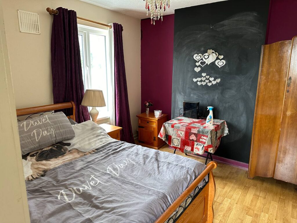 photo_5938425008873390932_y