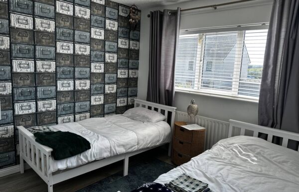 photo_6025828980621427962_y