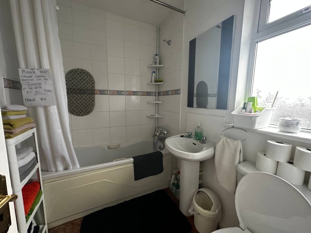 photo1704988652 (2)